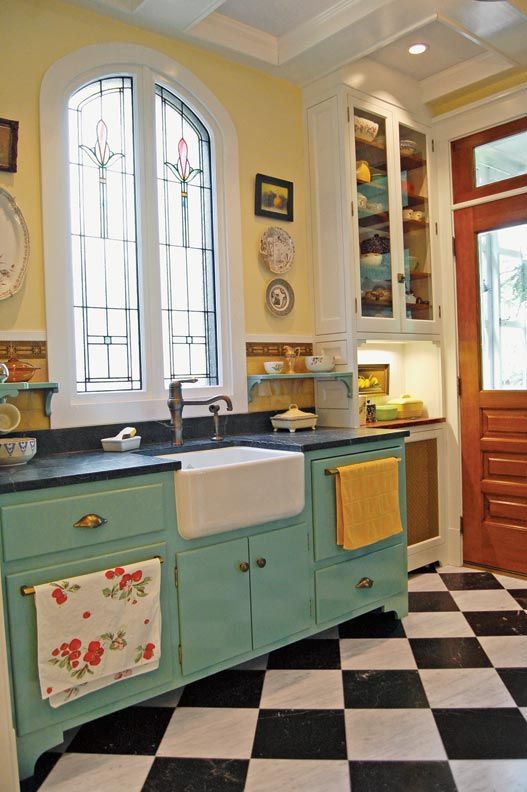 mobilă bucătărie retro