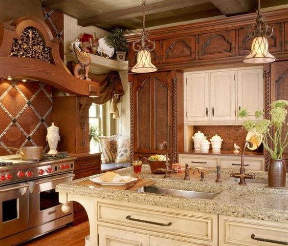 detaliile bucătăriei in stil baroc