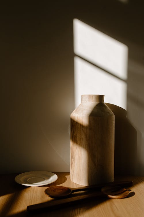 vaza de lut in stil scandinav